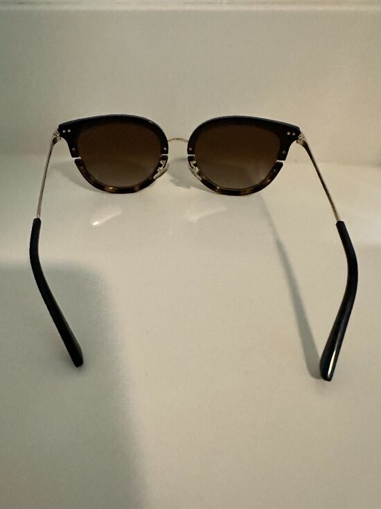 Tory Burch Cat-Eye Sunglasses Black Tortoise Brown Gradient Never Worn main image 3